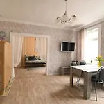 Apartment Schwarz & Weiss Eisenach